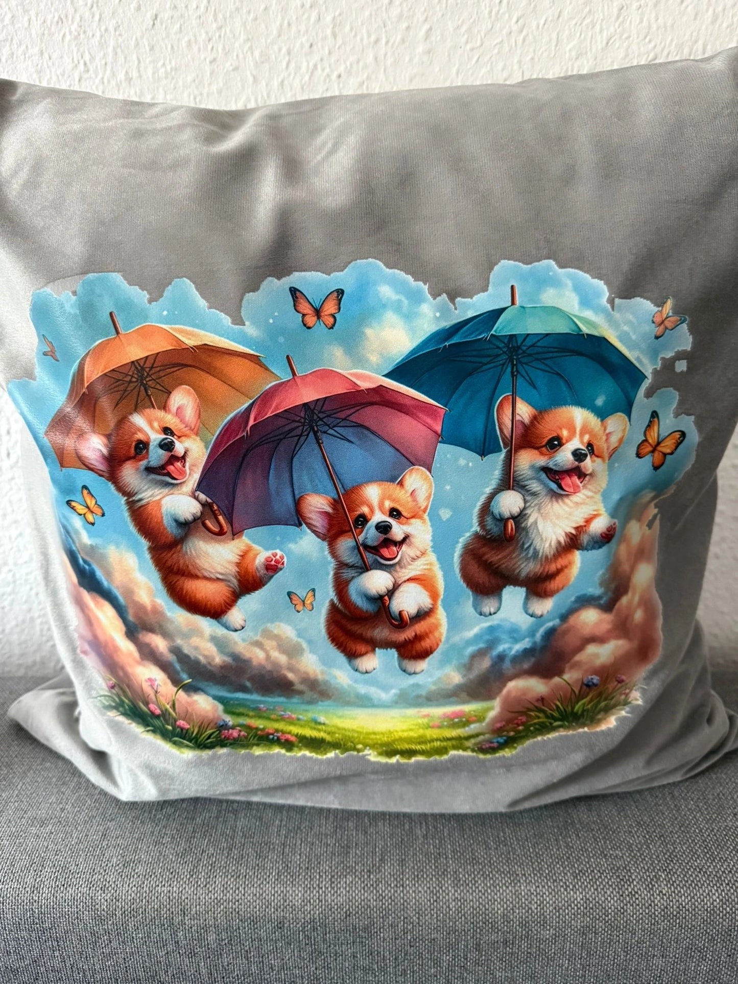 Dekokissen 45x45 cm mit Corgi Motiv, weicher Bezug und Füllung inklusive, dekoratives Kissen für Sofa, Bett oder Lieblingsplatz, Lieblingshund.de